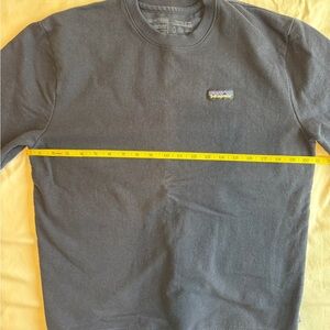 Patagonia Navy Blue Crewneck Sweatshirt